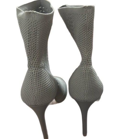Charles (Charles David) peep toe mesh high heel bootie 7.5
NWOT - Picture 4 of 5